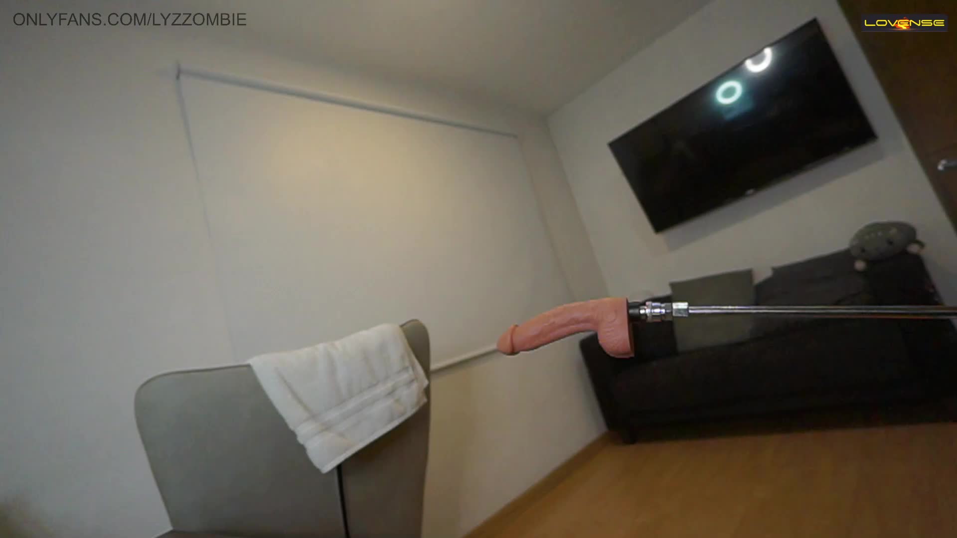 CB站主播 完美姿势，炮机自慰，浑身颤抖！（ohmysweetkitty）合集【16V】 (10)