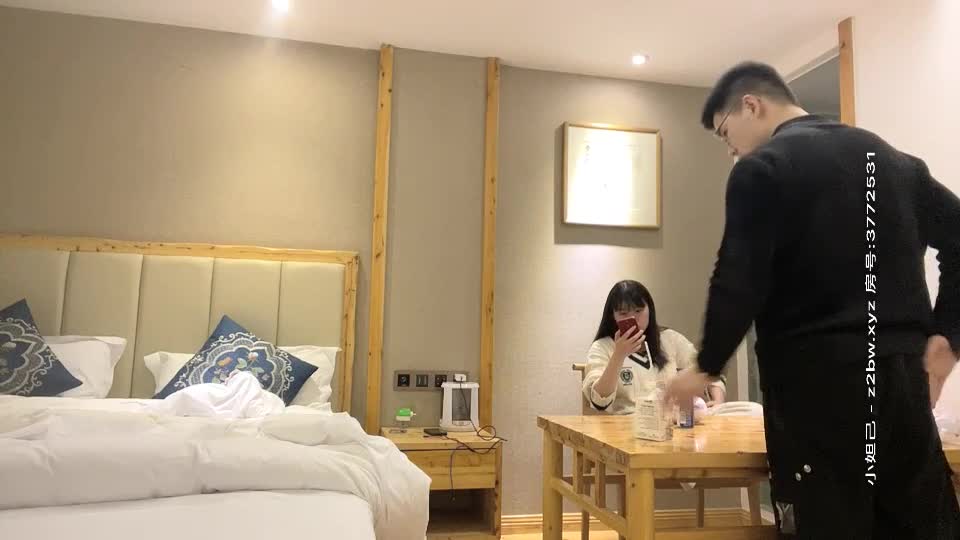 2048.cc@[原版]0102_001_白嫖探花_密码房啪啪_20210102