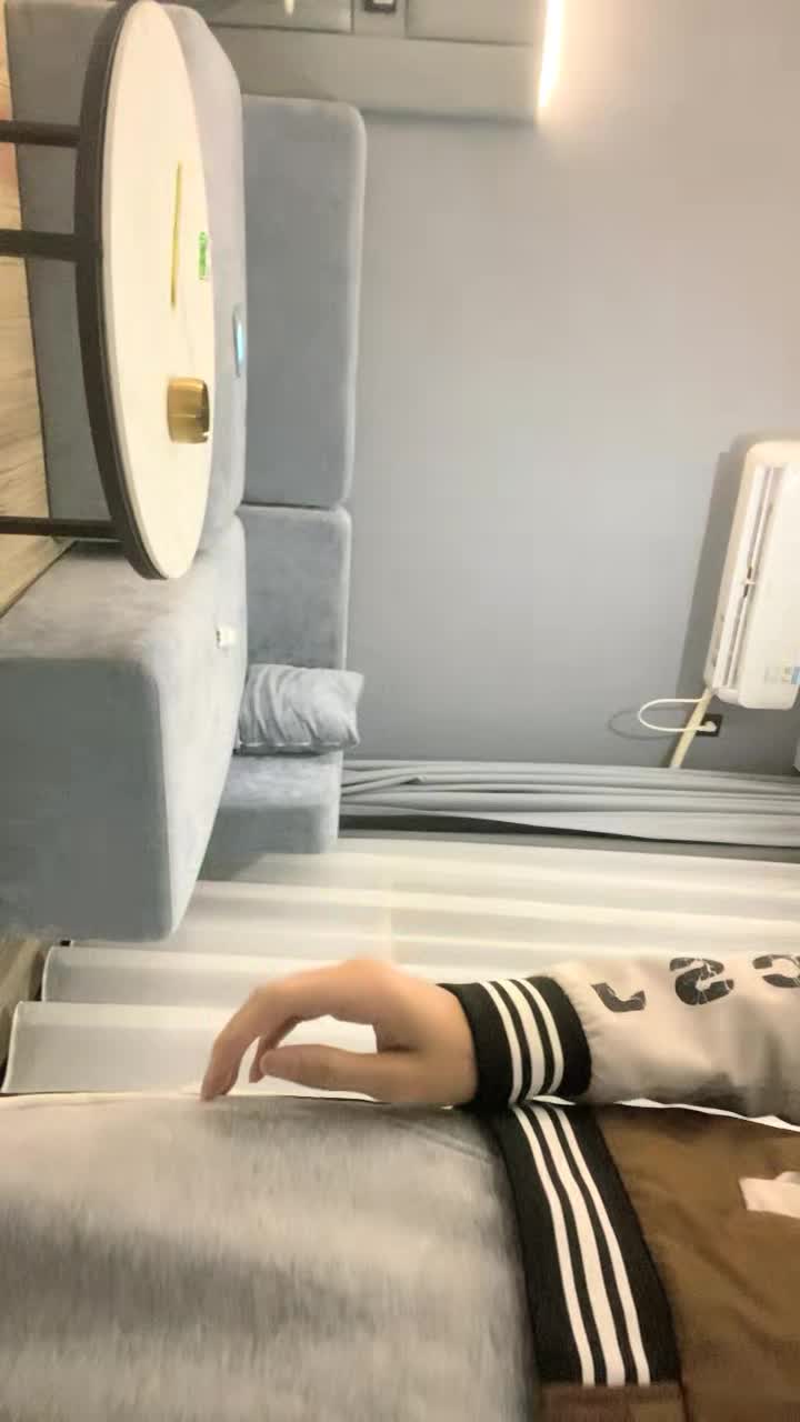 2023.3.26，【瘦猴先生探花】，师范大学妹子，肤白貌美正青春，小美女一宵风流，花式啪啪激情四射♈♈♈撸管佳作