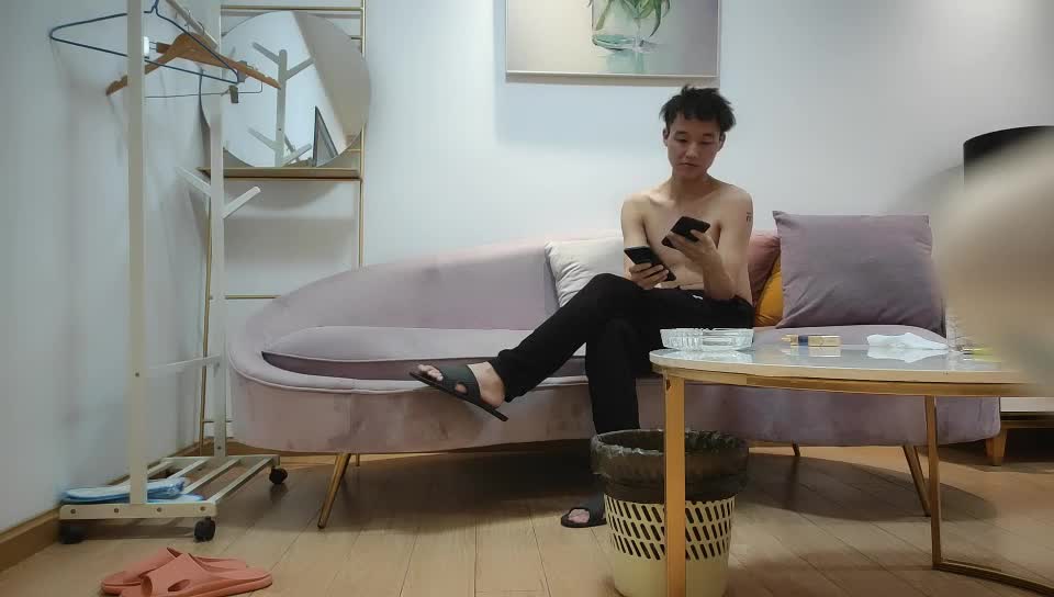 2048.cc@[原-版-]_032_鸭-哥-寻-欢-_啪-啪-_20210829