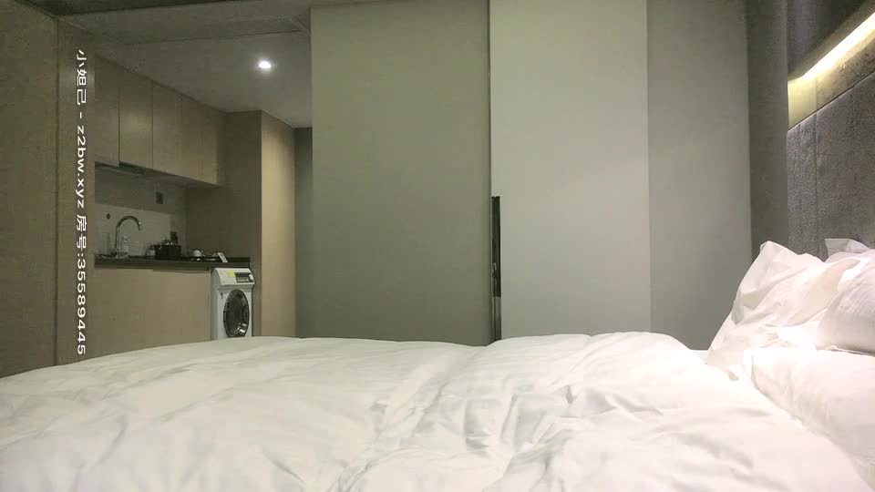 2048.cc@[原版]0102_006_探花朗李寻欢_啪啪极品b_20210102