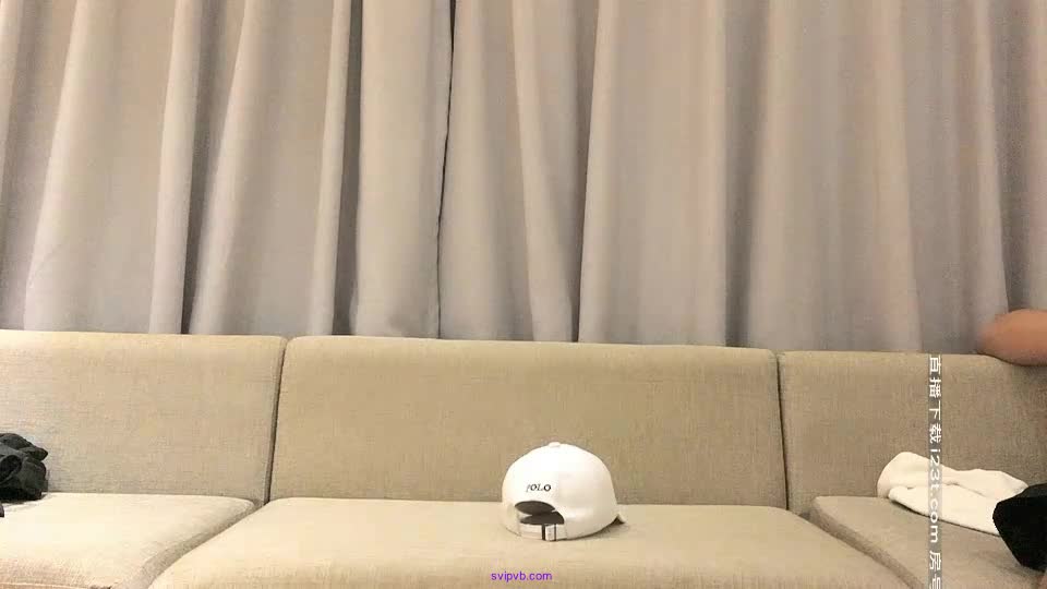 小宝寻花约了个性感长裙高颜值妹子，脱光互摸近距离拍摄口交足交后入猛操