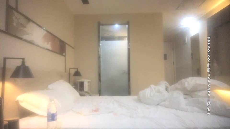 2048.cc@[原版]狼团探花_啪啪处女_20201206