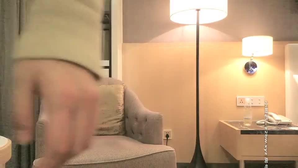 2048.cc@[原版]_013_探花朗李寻欢_啪啪极品_20201227