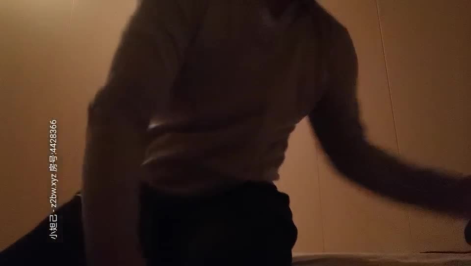 2048.cc@[原版]10104_004_老表探花_啪啪_20210104