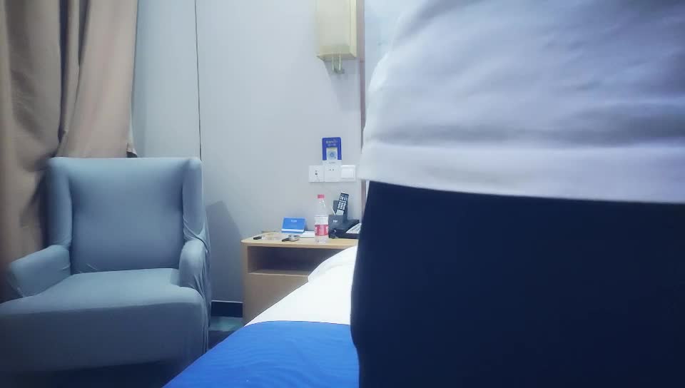 2048.cc@[原版]_002_阿^呆^寻^花^_啪^啪^_20210904