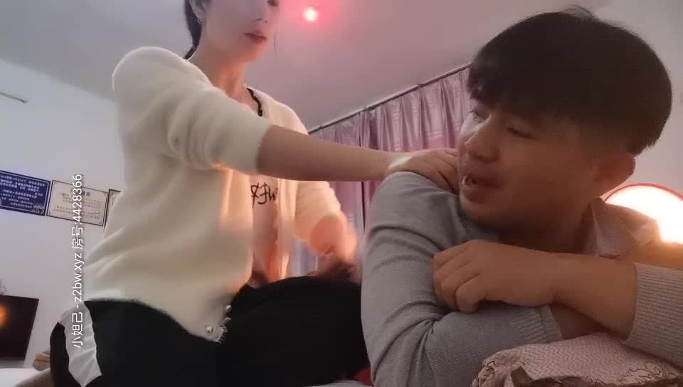 2048.cc@[原版]10104_005_老表探花_啪啪双飞_20210104