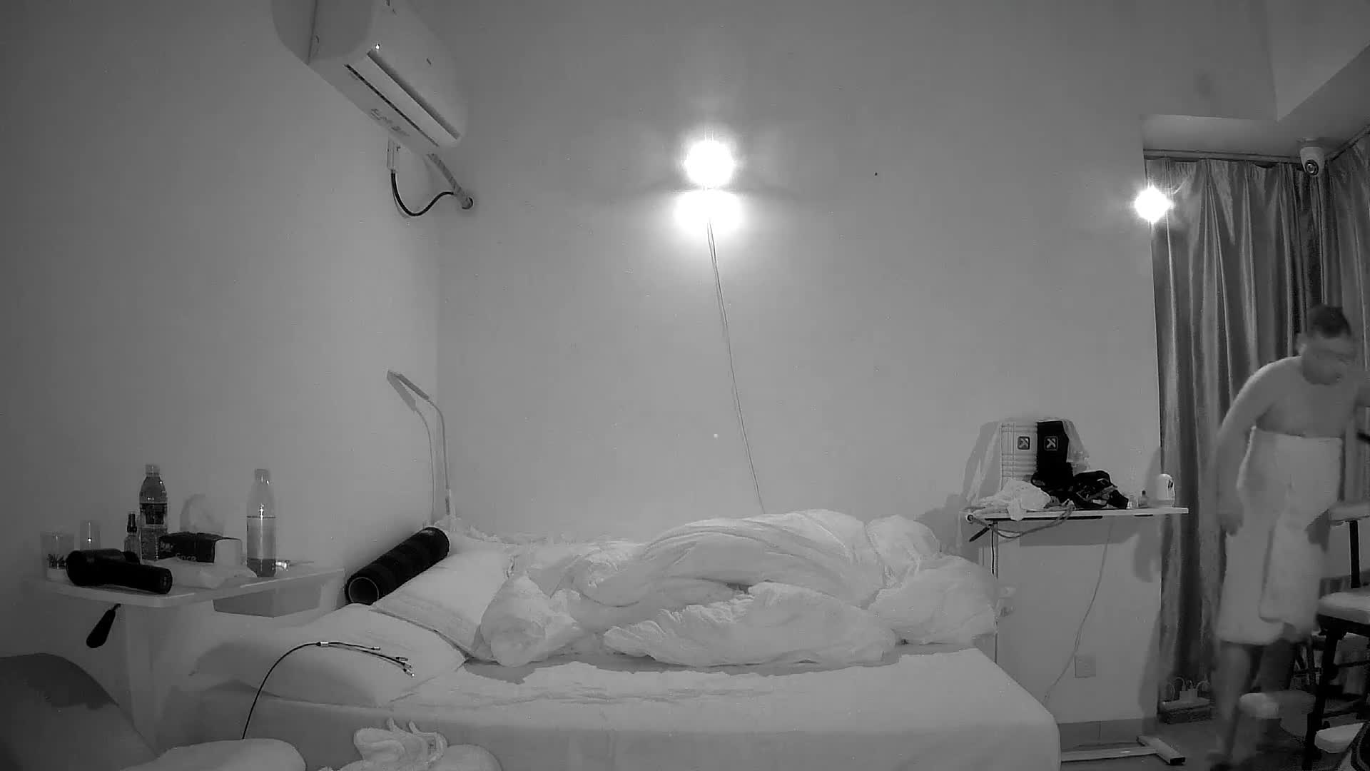 98977986596697697678698686575769689689w(2)