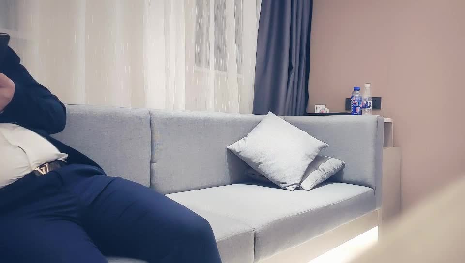 2048.cc@[原版]_022_赵总探花_啪啪第二场_20210526