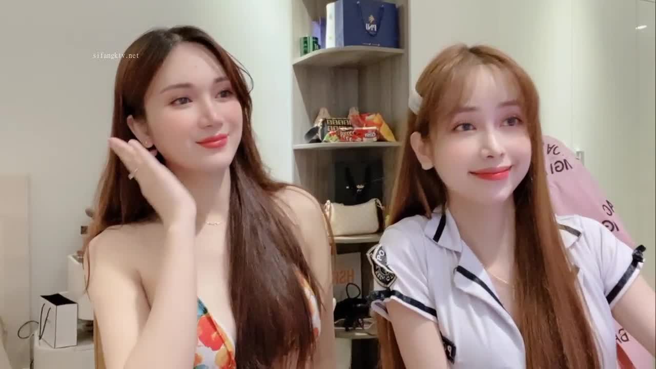 SP站极品~女神放飞自我~高颜值极品【anna102】携手闺蜜双秀~特写自慰~大黑牛【62V】 (37)