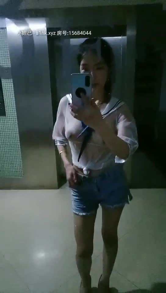 2048.cc@[原版]_019_裸体路边打车_啪啪_20210227