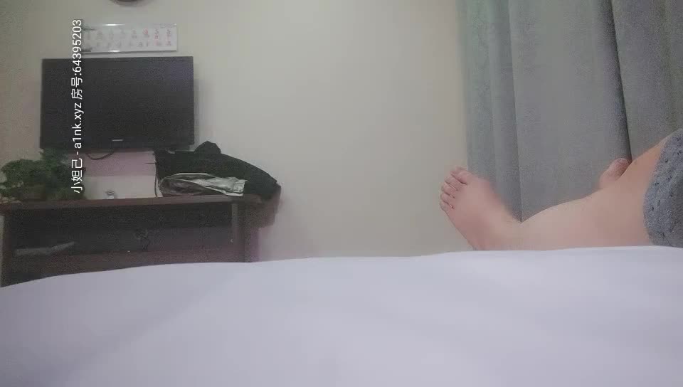 2048.cc@[原版]_008_大尉探高端场所_啪啪_20210217