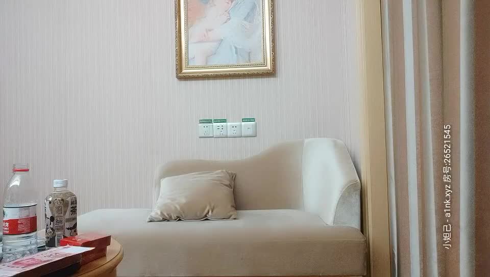 2048.cc@[原版]_003_91沈先生_啪啪第一场_20210418