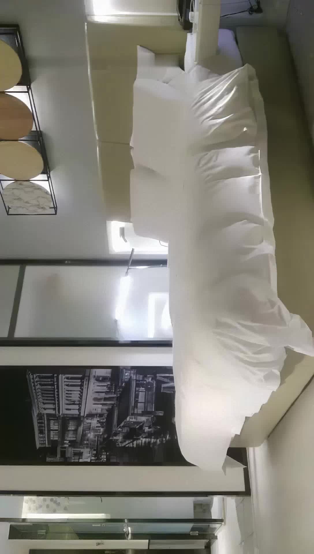 【雀儿满天飞8】2900元约了个高端商务模特问雀儿我怎么漂亮干一次就能泄去你的欲火？超清1080P修复版