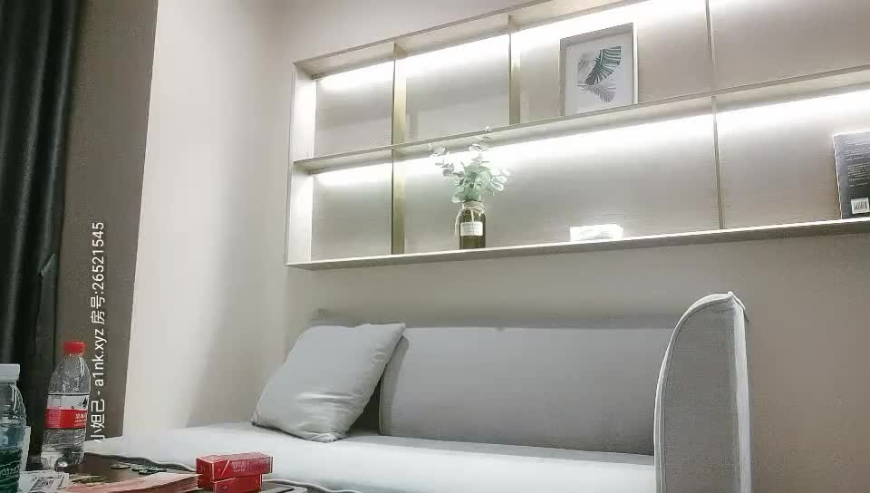 2048.cc@[原版]_004_91沈先生_啪啪第一场_20210411