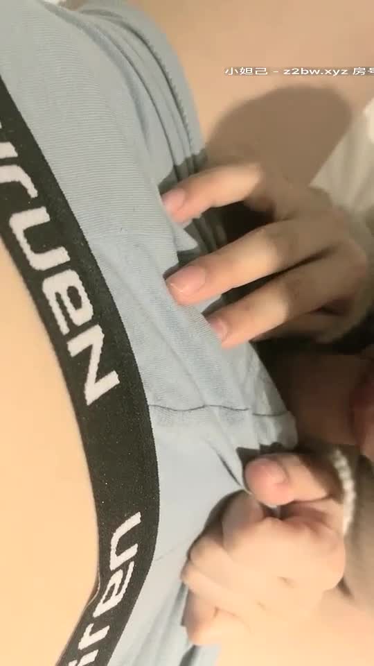 2048.cc@[原版]_024_妹妹的逼是我的_啪啪内射_20201222