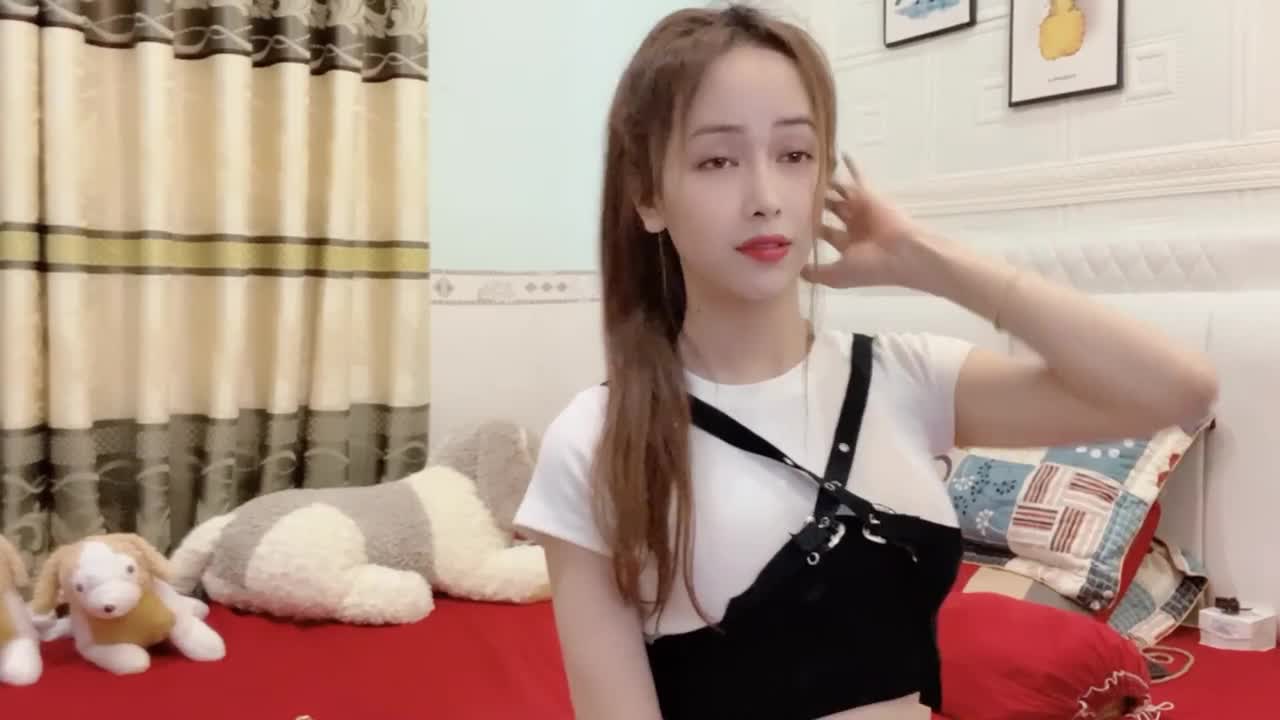 SP站极品~女神放飞自我~高颜值极品【anna102】携手闺蜜双秀~特写自慰~大黑牛【62V】 (59)