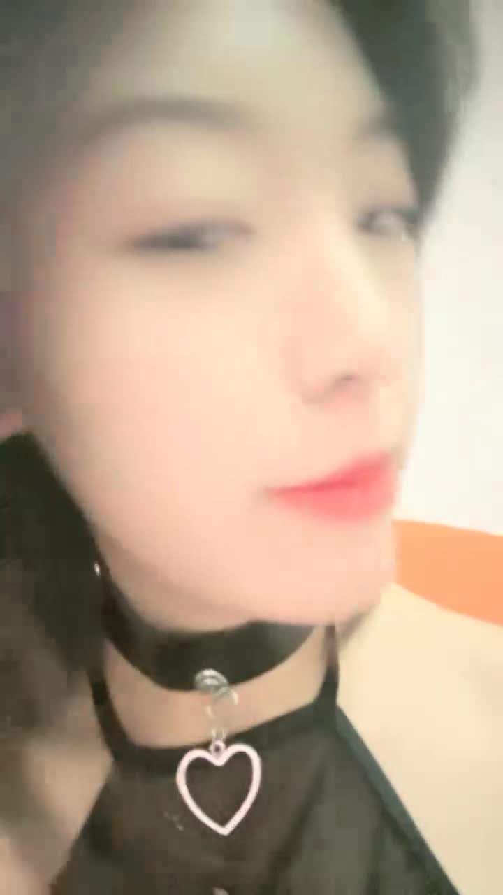 极度反差~揉逼自慰~超漂亮【04年艺校学妹】超大合集 【190V】 (105)