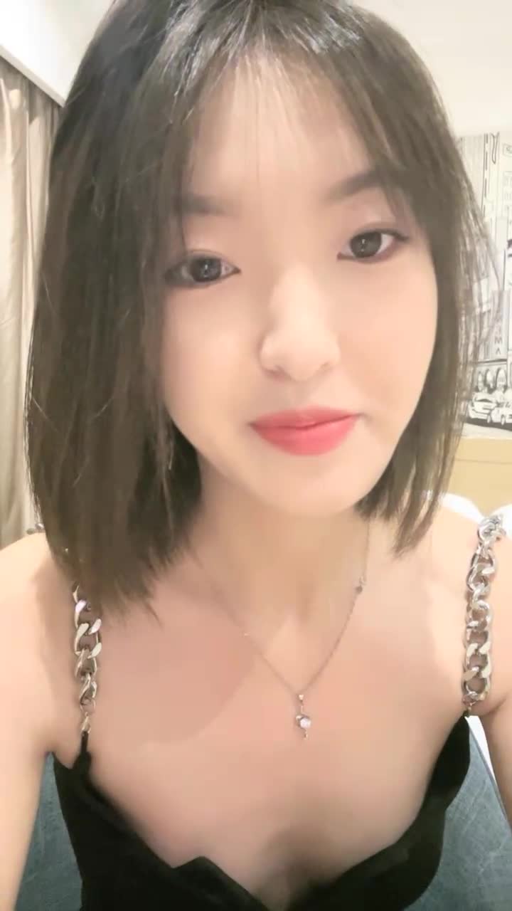 极度反差~揉逼自慰~超漂亮【04年艺校学妹】超大合集 【190V】 (116)