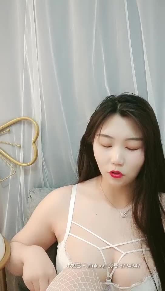 2048.cc@[原版]_038_女d_自慰_20210418