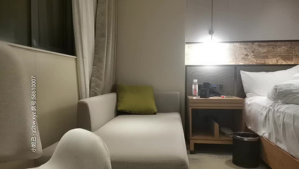 2048.cc@[原版]_032_文轩探花_啪啪_20210211