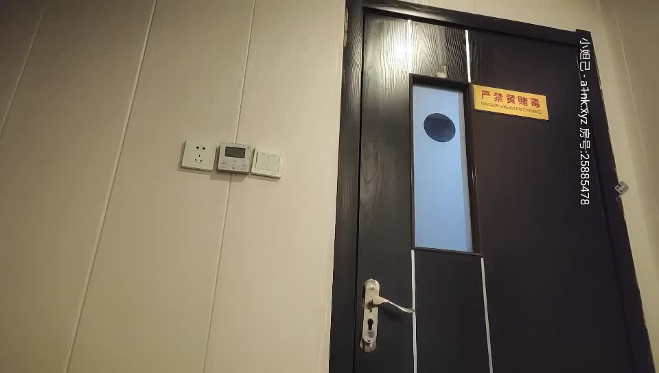 2048.cc@[原版]_030_伟哥真实_20210301