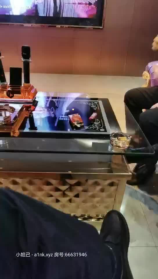 2048.cc@[原版]_035_天山上的嫖客_ktv啪啪_20210327