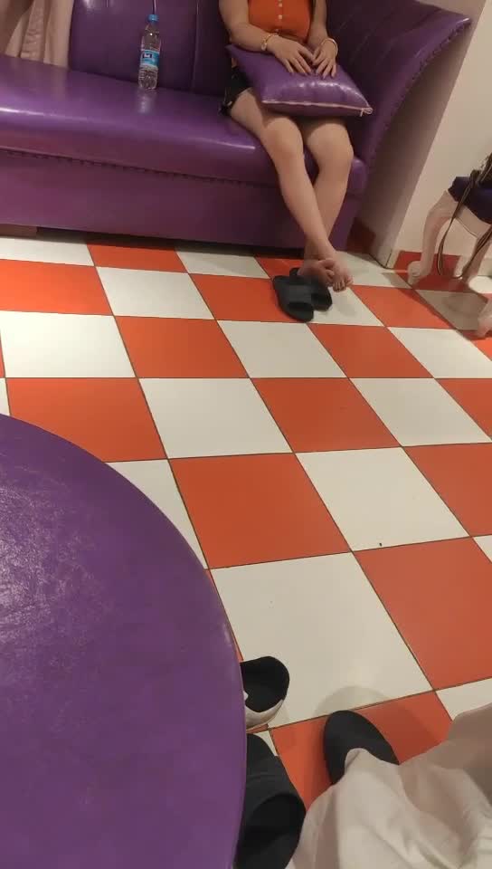 2048.cc@[原y版b]_001_爱a情q故g事s_啪p啪p_20220608