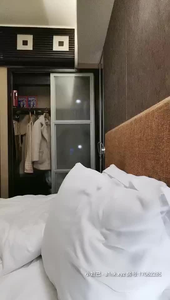 2048.cc@[原版]_053_小仙女_自慰_20210304