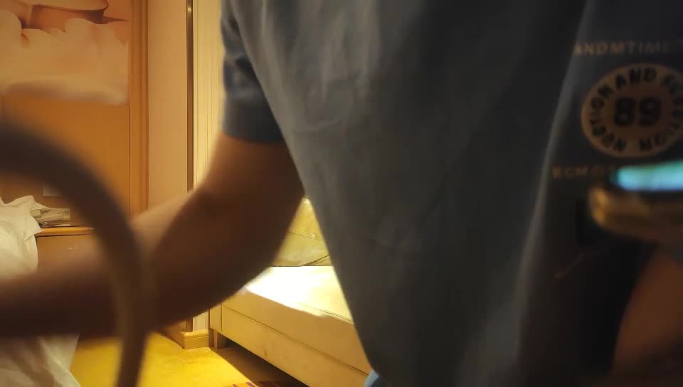 2048.cc@[原y版b]_036_胖p子z传c媒m工g作z室s_啪p啪p第d一y场c_20220405