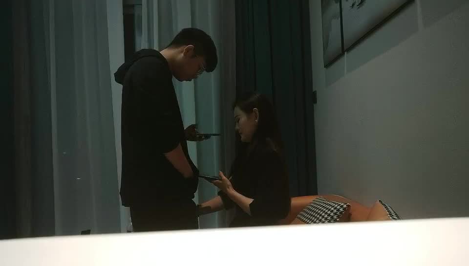 2048.cc@[原y版b]_054_狼l崽z探t花h_啪p啪p_20211011