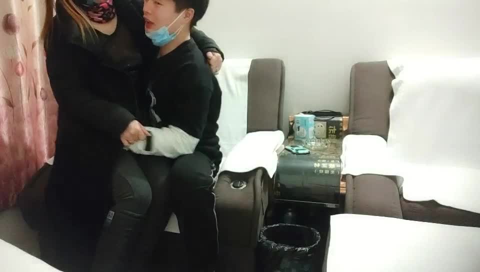 2048.cc@[原y版b]_066_探t花h小x老l弟d_啪p啪p_20220119