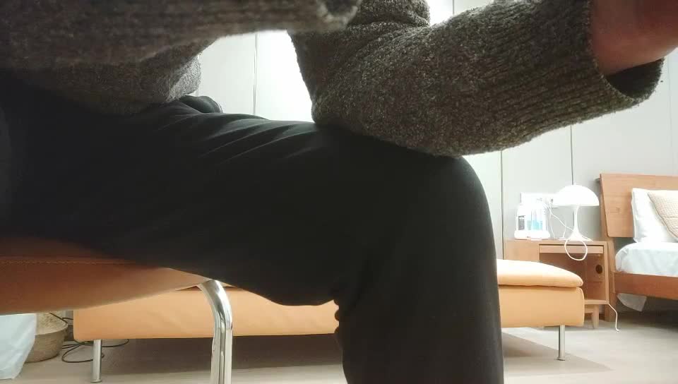 2048.cc@[原y版b]_021_哥g现x在z只z是s个g传c说s_啪p啪p极j品p第d一y场c_20220410