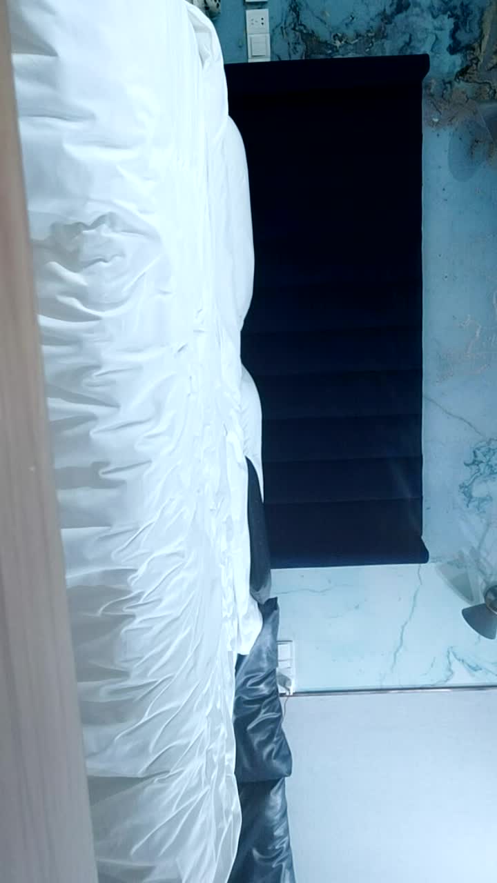 2048.cc@214_(探花)20240208_用利顶你