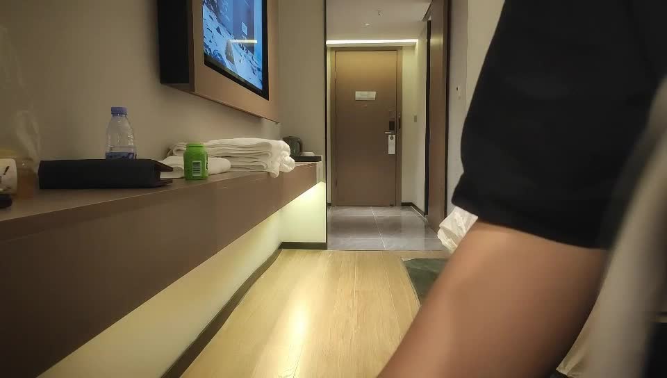 2048.cc@[原y版b]_021_加j钱q哥g加j钱q哥g_啪p啪p第d二e场c_20211031