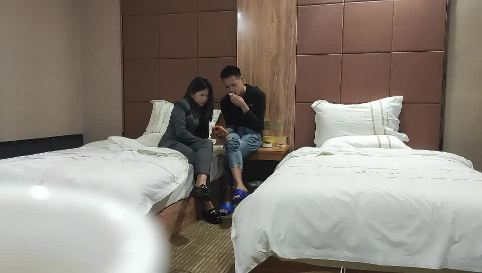 2048.cc@[原y版b]_049_小x老l头t探t花h_啪p啪p_20220425