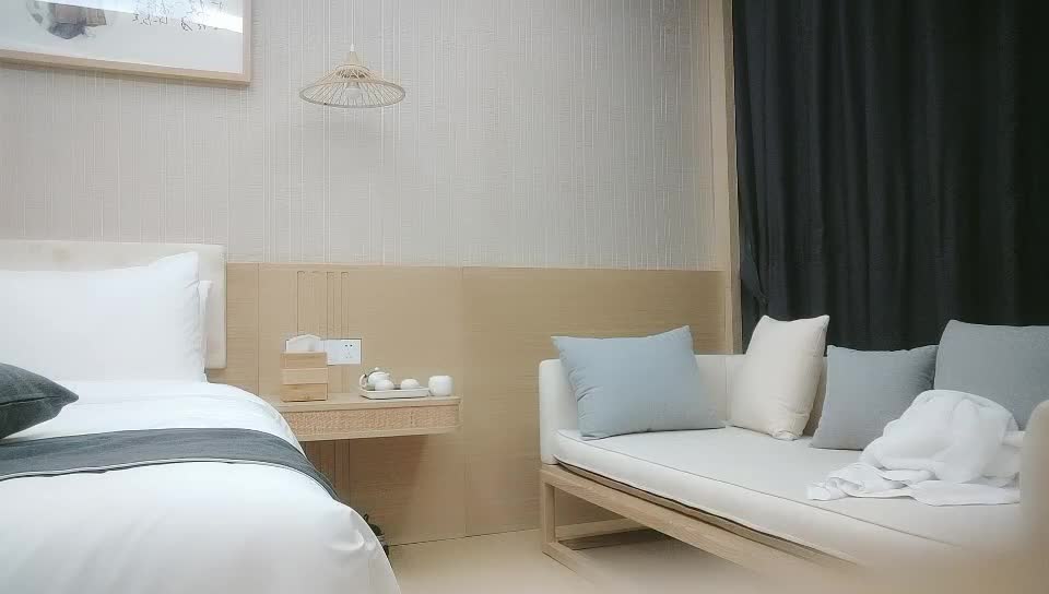 2048.cc@[原y版b]_050_战z神s小x利l_啪p啪p第d一y场c_20211019