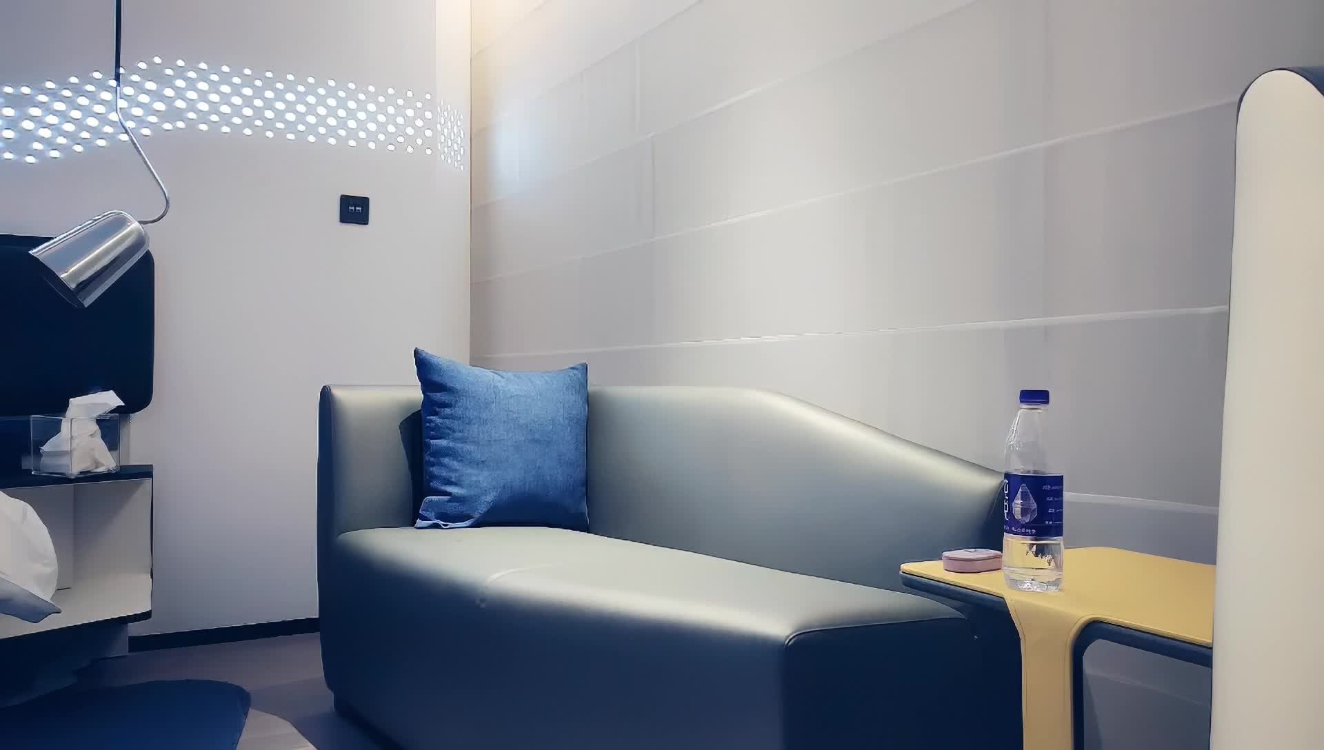 【2023年新模型2k高清修复版】2021.7.9，【小宝寻花】，大圈外围女神，美艳风骚尤物，无水印收藏版