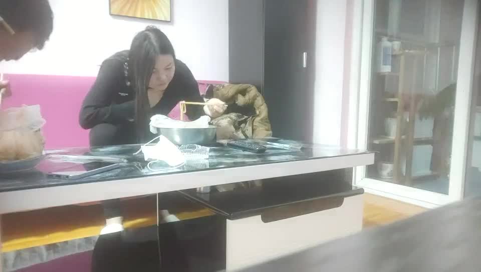 2048.cc@[原y版b]_064_专z搞g良l家j熟s女n_啪p啪p_20220103