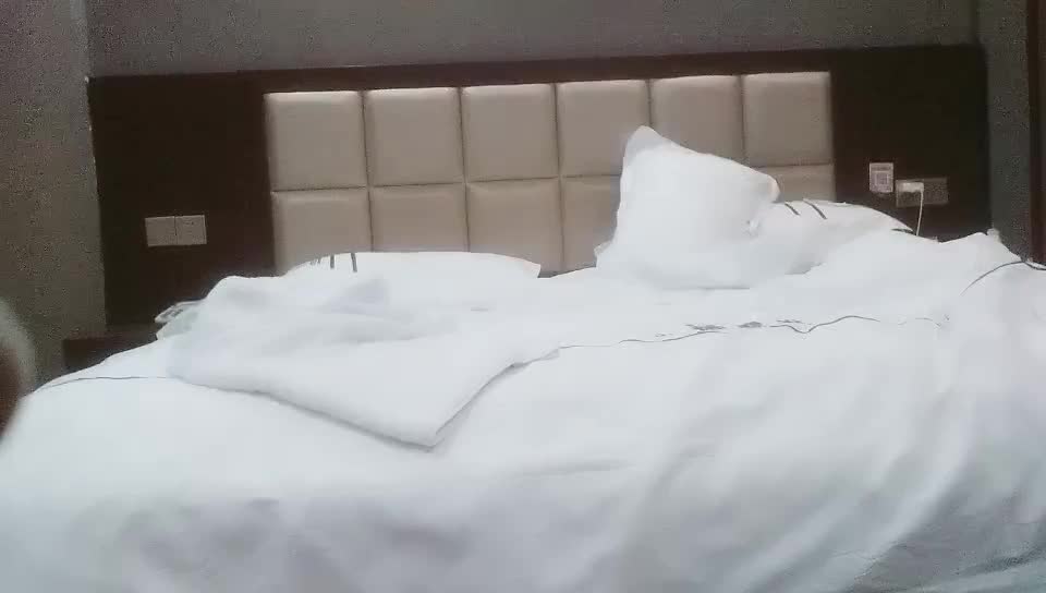 2048.cc@[原y_版b]_016_光g_头t_探t_花h_营y_业y_啪p_啪p_20211204