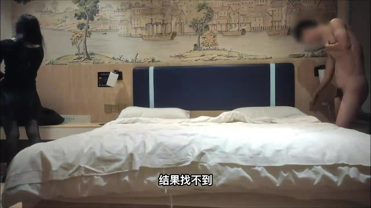 外围女探花八戒酒店约操高颜值外围学生妹，前凸后翘口活一流