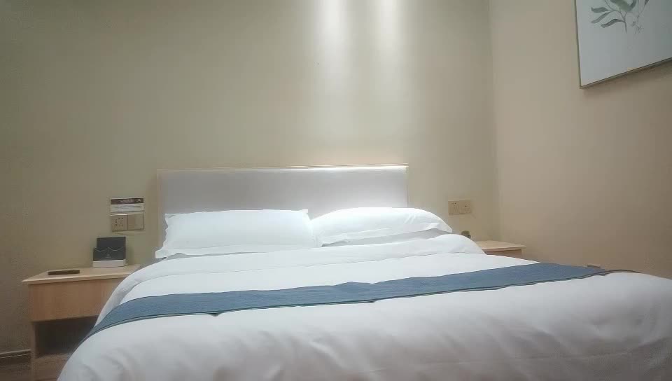 2048.cc@[原y版b]_048_小x黑h鸭y寻x欢h_啪p啪p_20211029