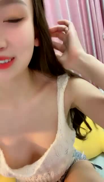 顶级绿播下海~无水新合集【可盐可甜吖】酥胸翘臀掰穴~特写小穴~黑白双丝玉足诱惑又甜又骚【38V】 (4)