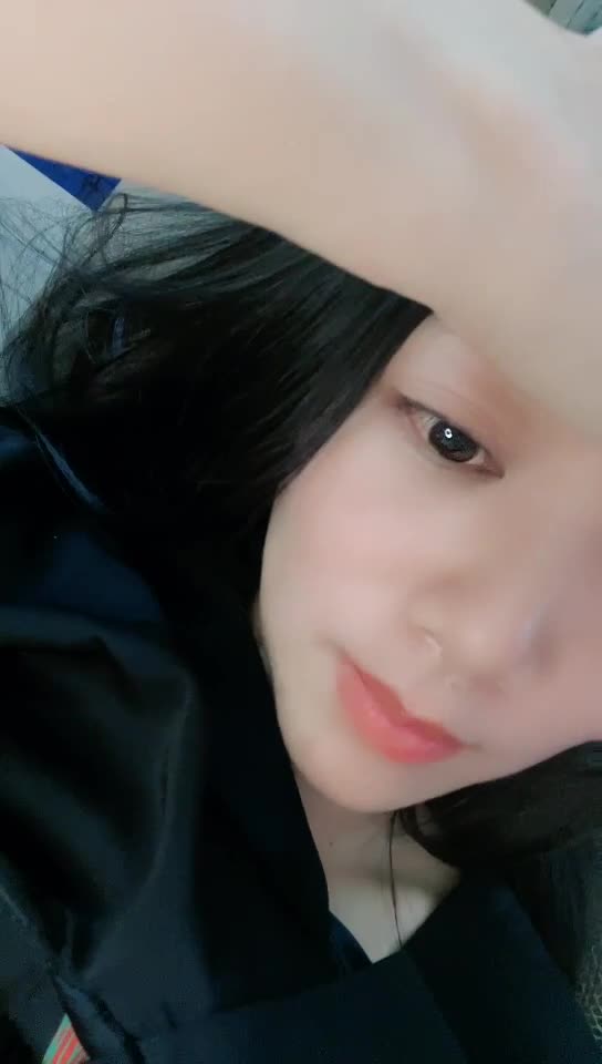 新人校花下海【苍井兔吖】好看迷人美鲍粉穴更迷人 扣穴自慰【18v】 (18)