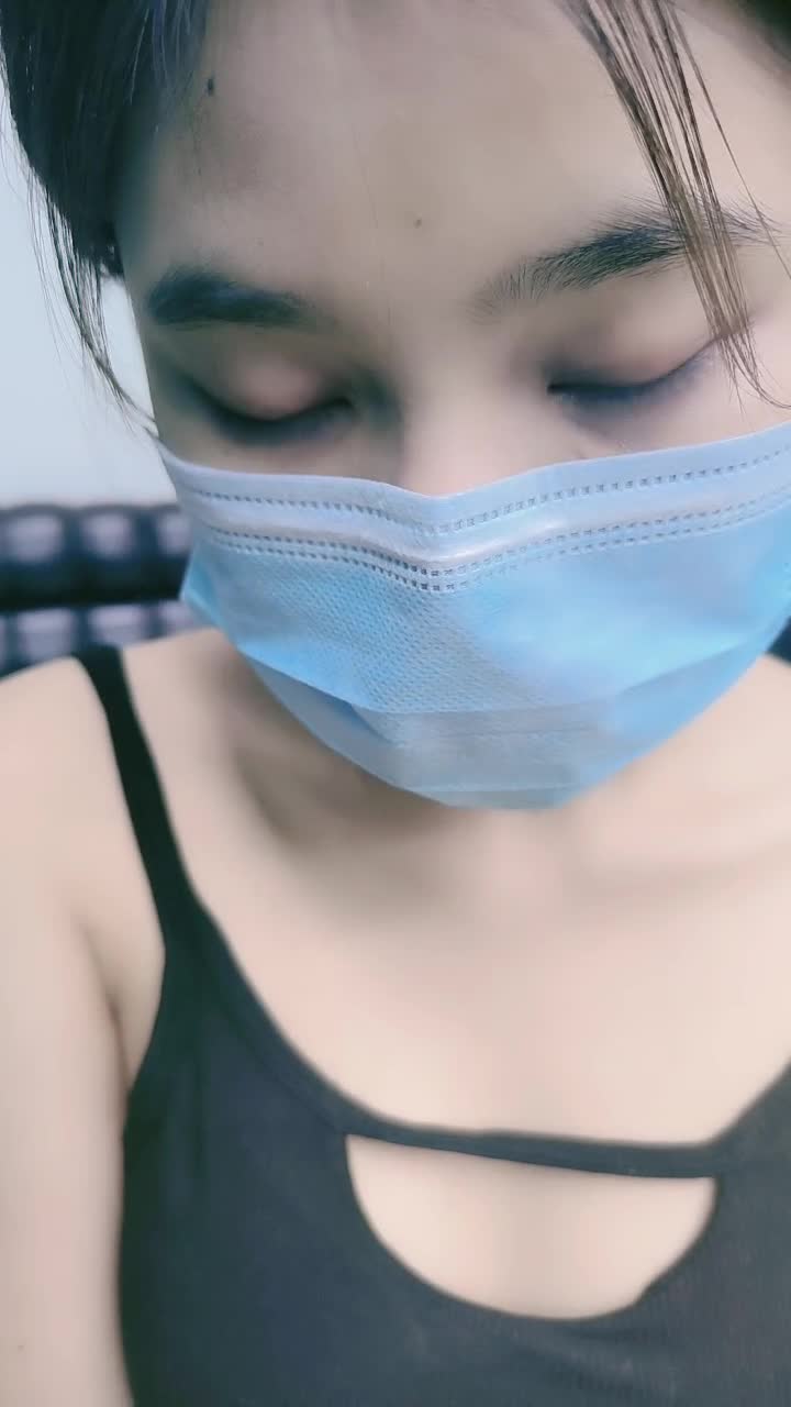 录无水~巨乳御姐~丰乳肥臀~P7【别再叫我妈妈】超大道具自慰~喷水如泉~淫语辱骂【31V】 (45)