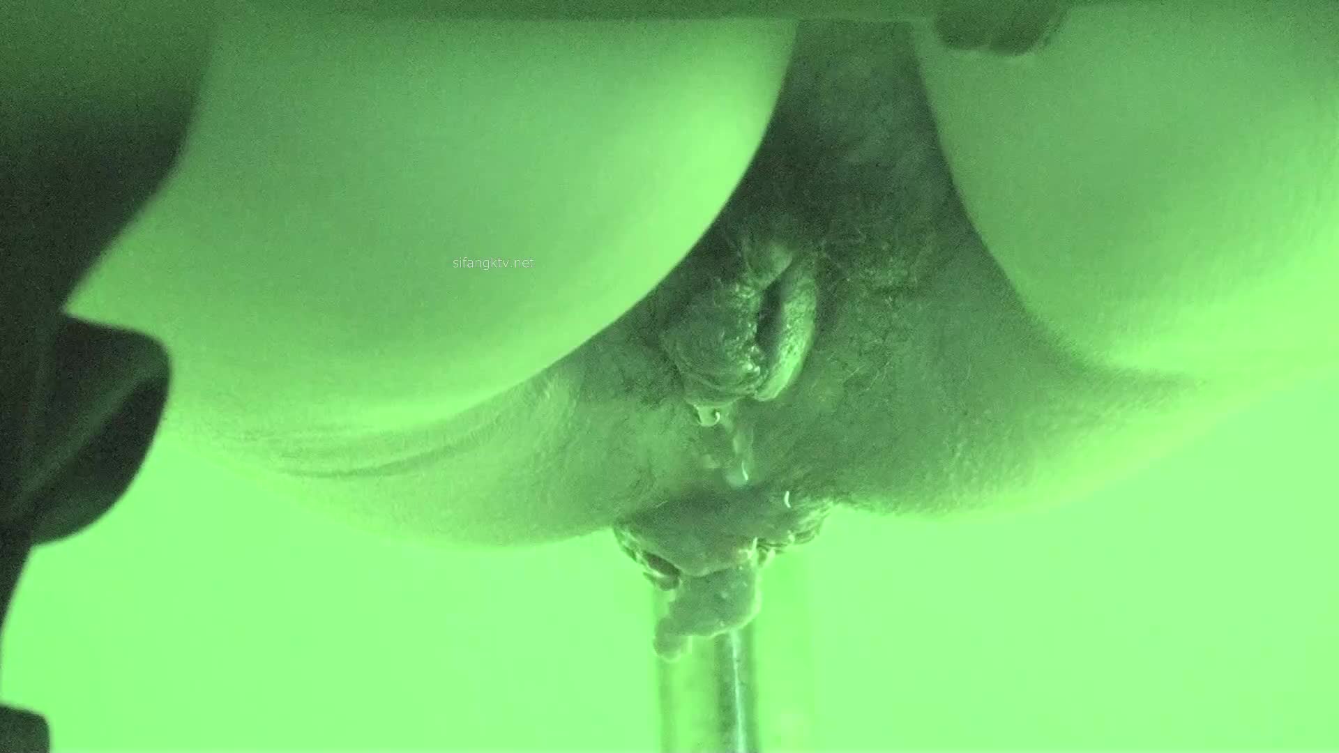 可爱痔疮眼镜撇大条 (2)