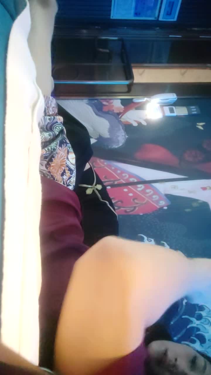 2048.cc@255_(探花)20230617_凯迪拉克