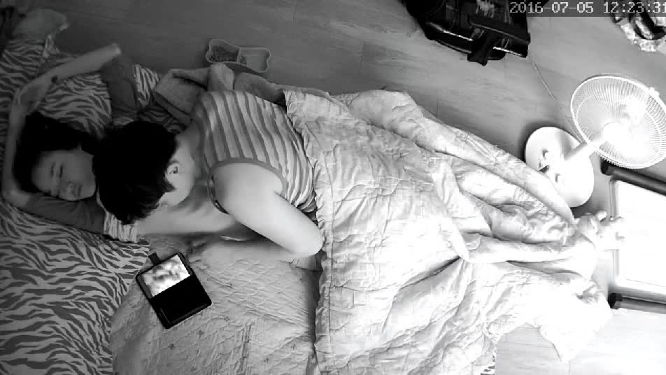 韩国居家摄像头黑客破解偷拍(6)