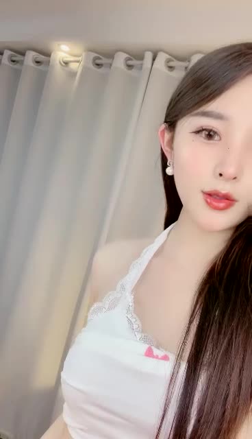 长腿女神【清绾】一字马裸舞长腿蜜桃臀，粉乳粉穴 无水印合集【41v】 (40)