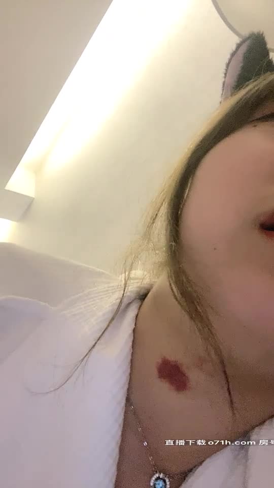 深夜户外露出啪啪，带项圈马路边爬行给主人口交后入爆菊【橙橙小蘿莉】 ，口交足交 乳夹黑绳捆绑【48v】 (46)